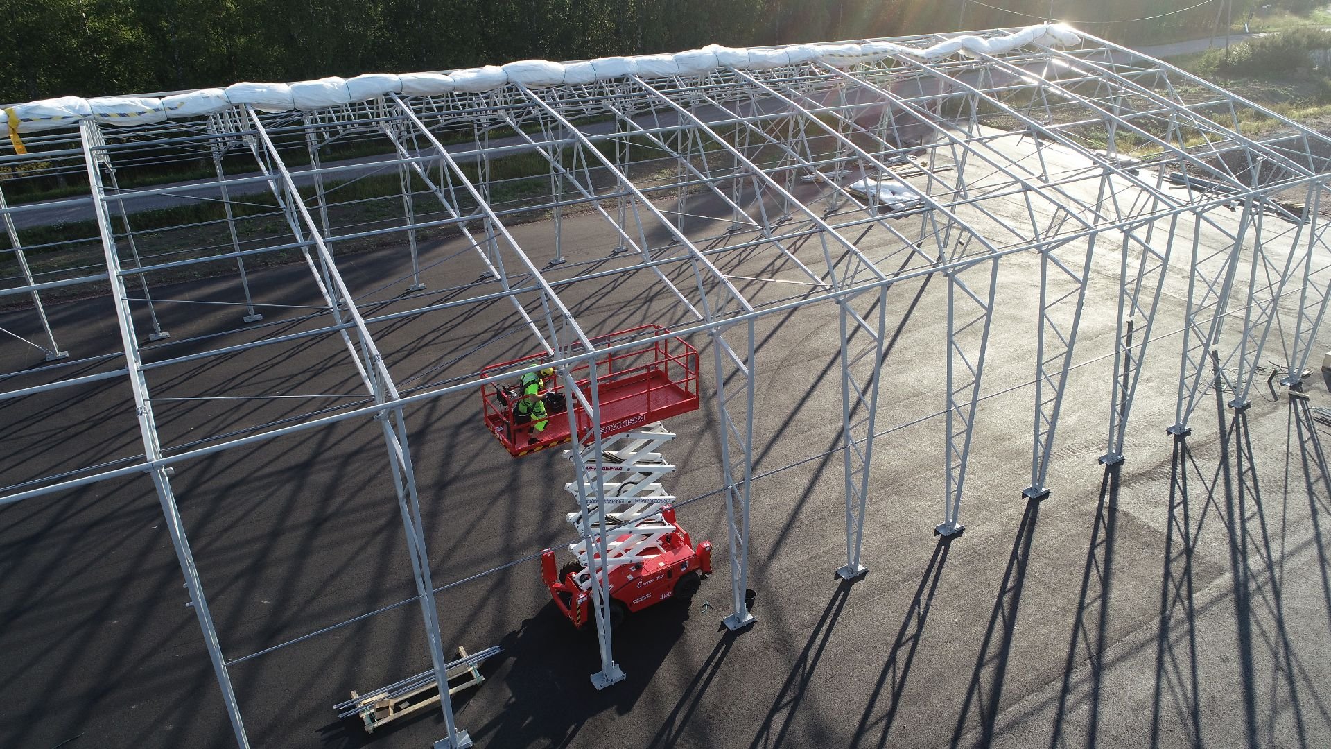 BestHall_katteen_asennus