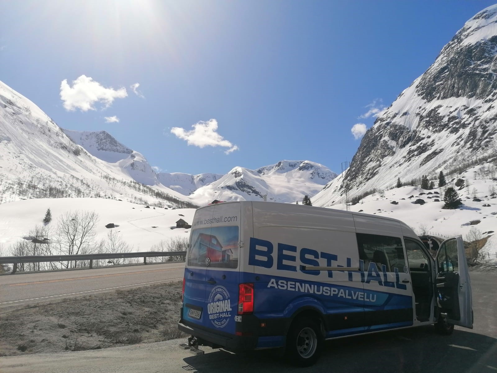 Best-Hall asennustyö rekrytointi